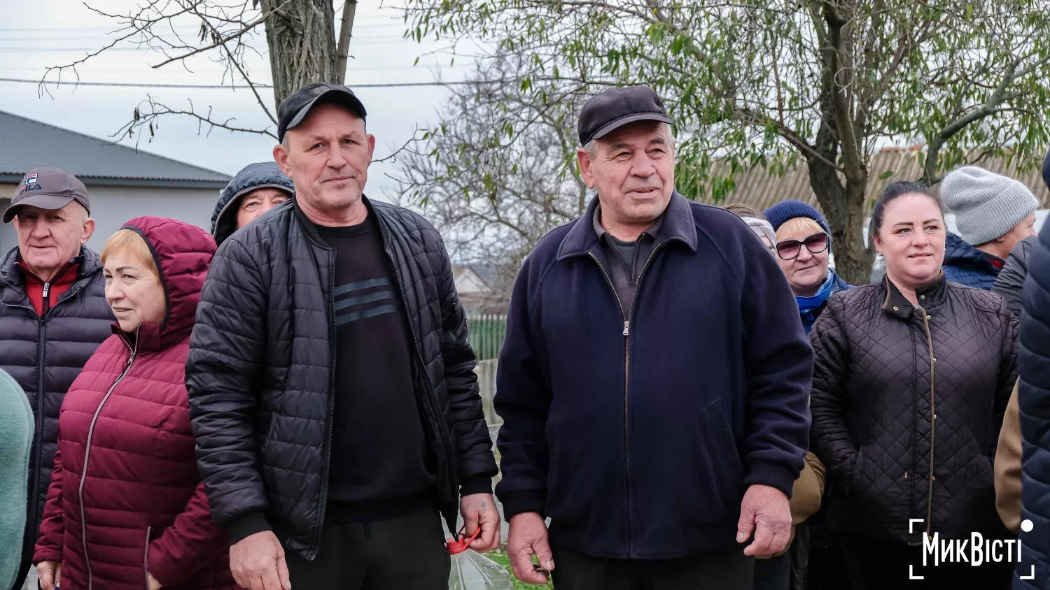 Мобільна станція очищення води на сонячних панелях. Фото: НикВести
