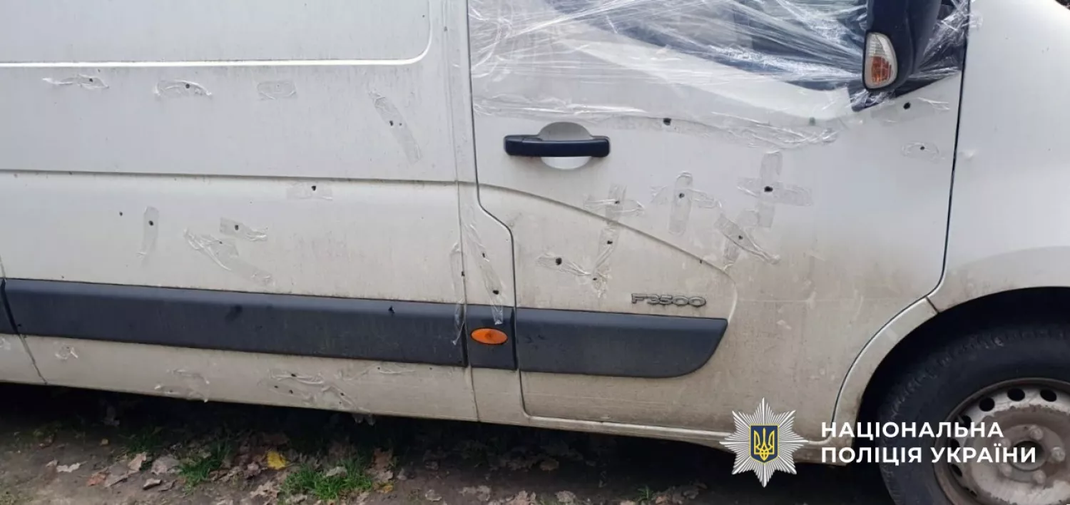 Наслідки обстрілу Херсонщини. Фото: Нацполіція