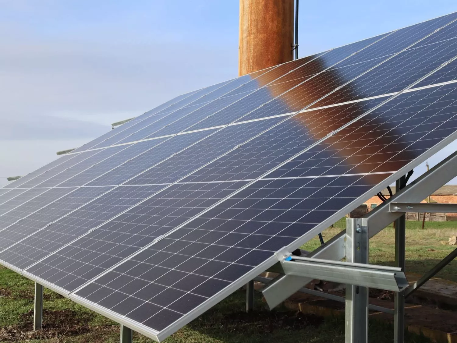 Нова сонячна станція запрацювала у Вільнозапорізькій громаді. Фото: Миколаївська обласна рада