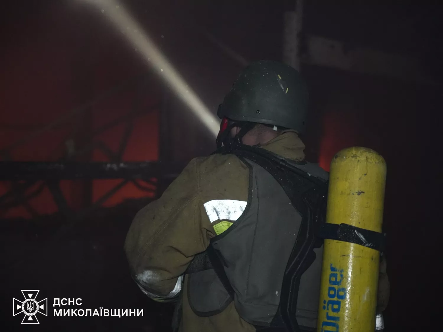 Наслідки обстрілу Миколаєва 3 листопада. Фото: ДСНС