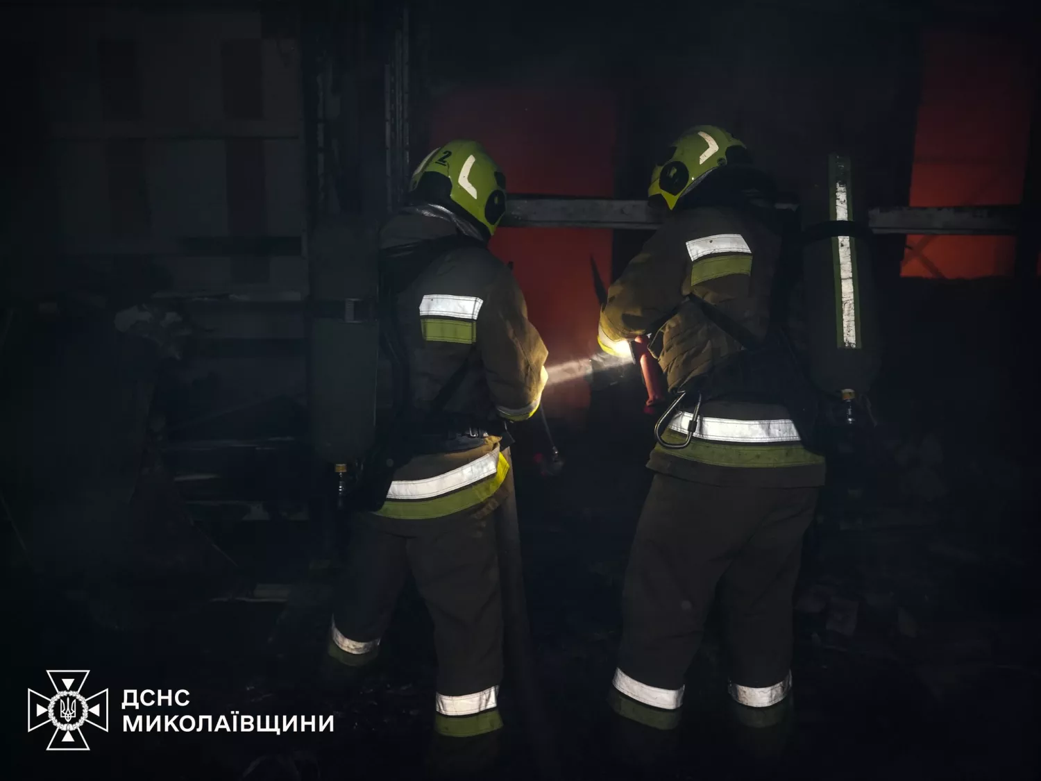 Наслідки обстрілу Миколаєва 3 листопада. Фото: ДСНС