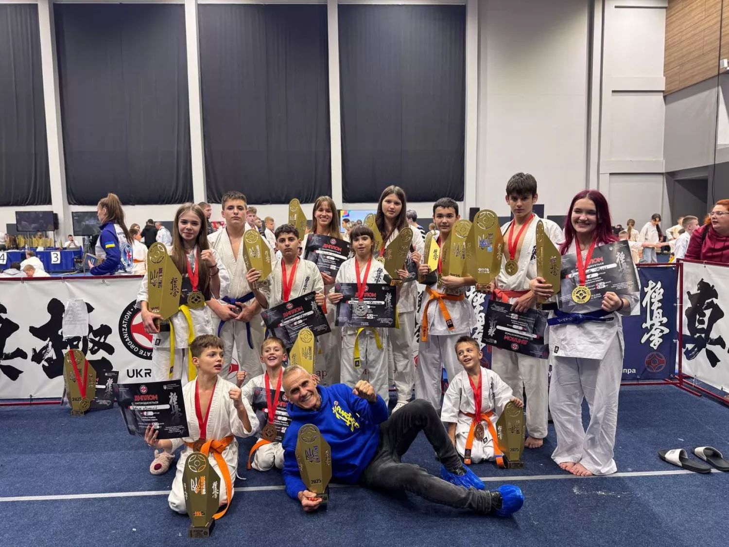Миколаївські каратисти вибороли друге місце на Кубку України з кіокушин карате. Фото: Федерація кіокушин карате в Миколаївській області