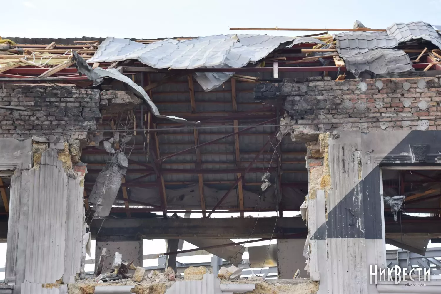 Наслідки обстрілу Миколаєва. Архівне фото «МикВісті»