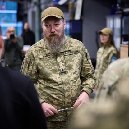 Зеленський заслухав доповідь Мадяра про розвиток Сил безпілотних систем ЗСУ. Фото: Офіс президента