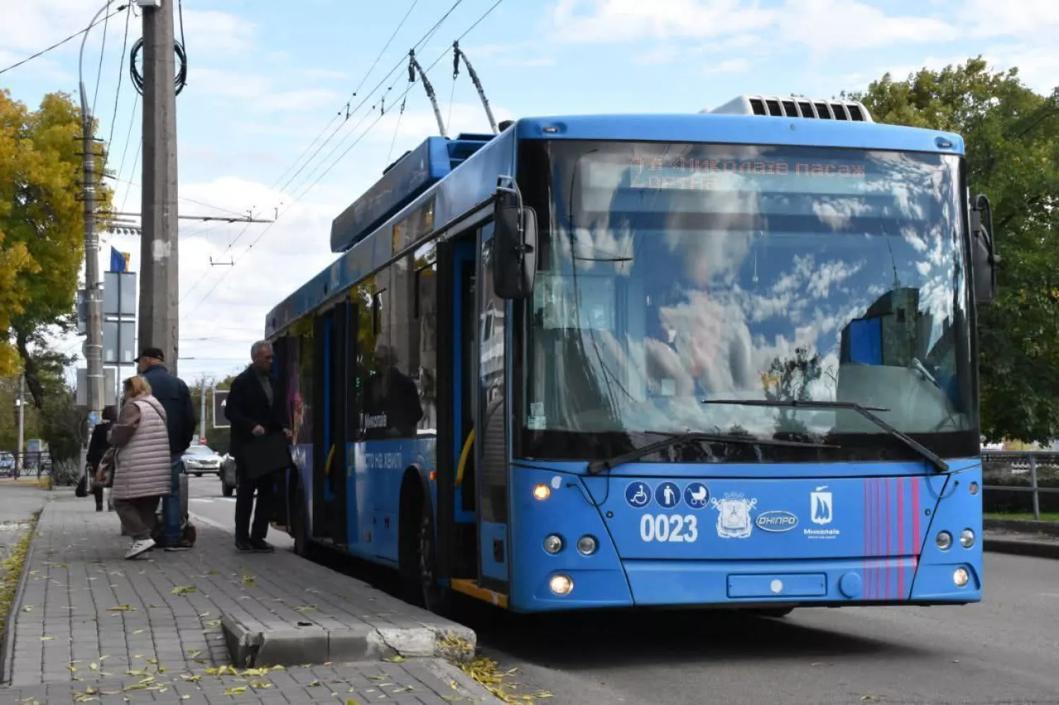 Через відключення світла у Миколаєві електротранспорт курсуватиме з затримками. Фото: Олександр Сєнкевич/Telegram