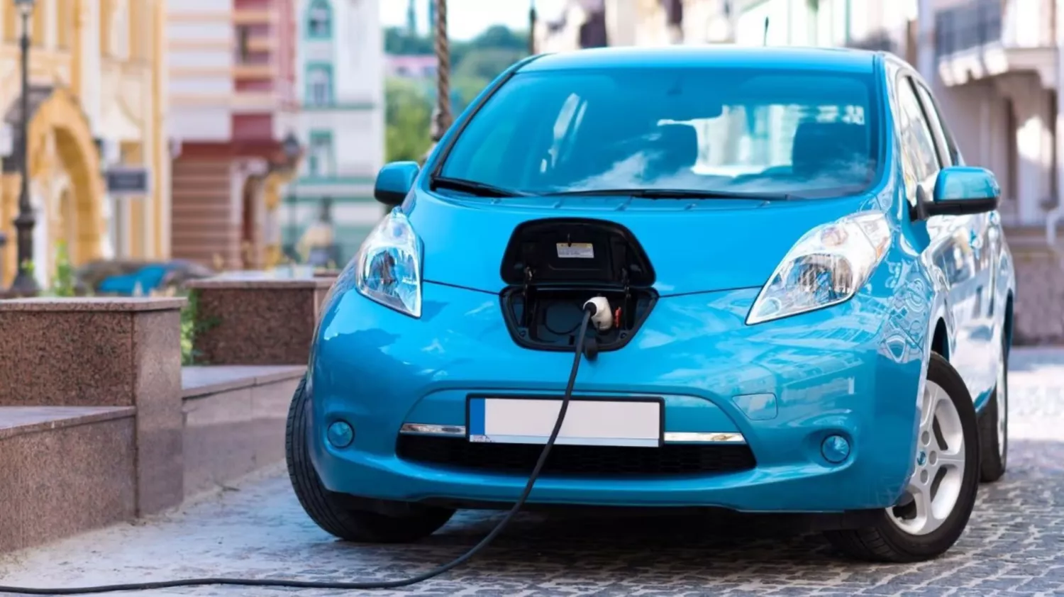 Пільги на імпорт електромобілів скасовують з 2026 року — уряд не підтримав продовження. Ілюстративне фото: Getty images