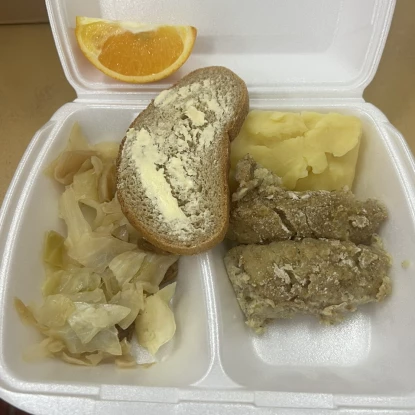 Шкільне харчування в ліцеї №40. Фото: Кorabelov.info