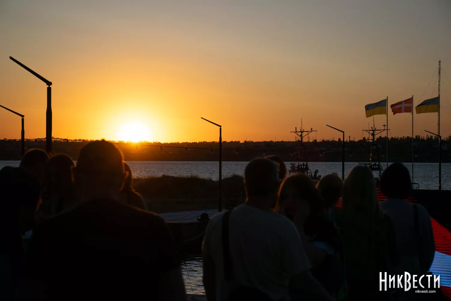 Миколаївці відвідали показ кінофільму на 8 Причалі. Фото для ілюстрації з архіву «НикВести»