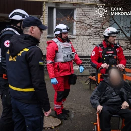 Рятувальники евакуювали 240 людей, які знаходились в епіцентрі можливого підриву. Фото: ДСНС Миколаївщини