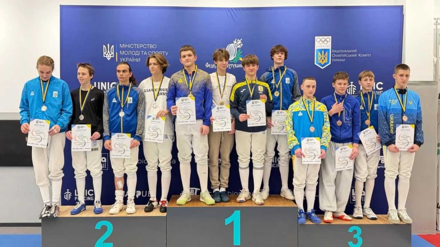 Миколаївські фехтувальники здобули нагороди на кадетському чемпіонаті України. Фото: Миколаївська ОВА