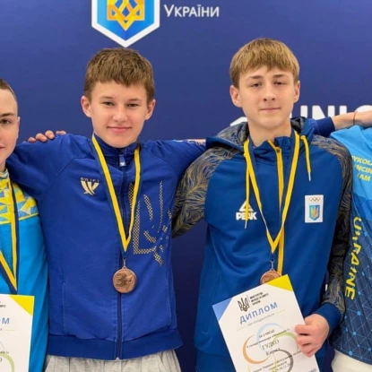 Миколаївські фехтувальники здобули нагороди на кадетському чемпіонаті України. Фото: Миколаївська ОВА