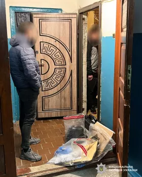 У Південноукраїнську чоловіка підозрюють у вбивстві товариша. Фото: Поліція Миколаївщини