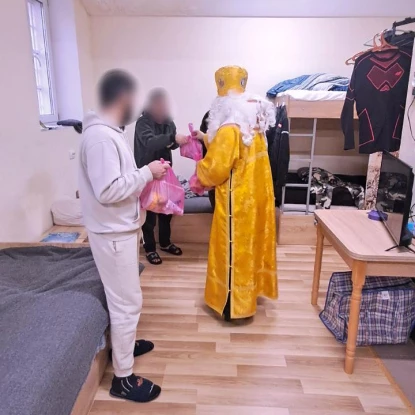 На Тернопільщині до в’язнів Чортківської колонії завітав Святий Миколай. Фото: Чортківський УПВ 26