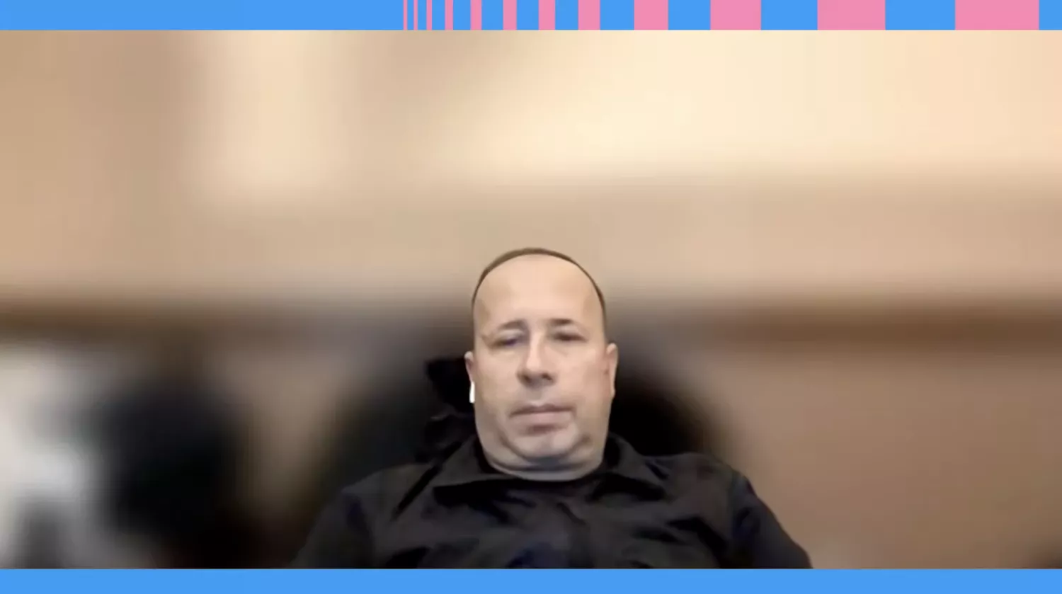 Депутат міської ради, директор антикорупційного департаменту Андрій Єрмолаєв. Скриншот з YouTube-трансляції сесії міської ради