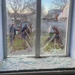 Наслідки російської атаки на Миколаїв 13 грудня. Фото: Миколаївська обласна прокуратура