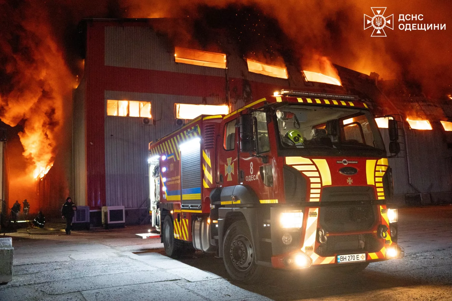 Наслідки удару по Одеській області 16 грудня. Фото: ДСНС