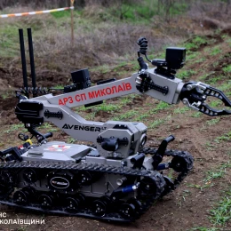 Сапери розміновують сільгоспполя на Миколаївщині. Фото: ДСНС