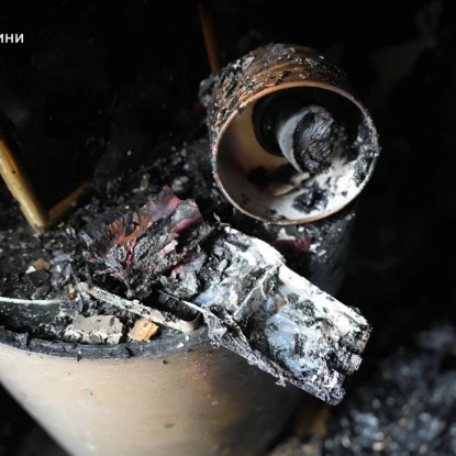 Квартира в Одесі, де сталась пожежа через вибух павербанка. Фото: ДСНС