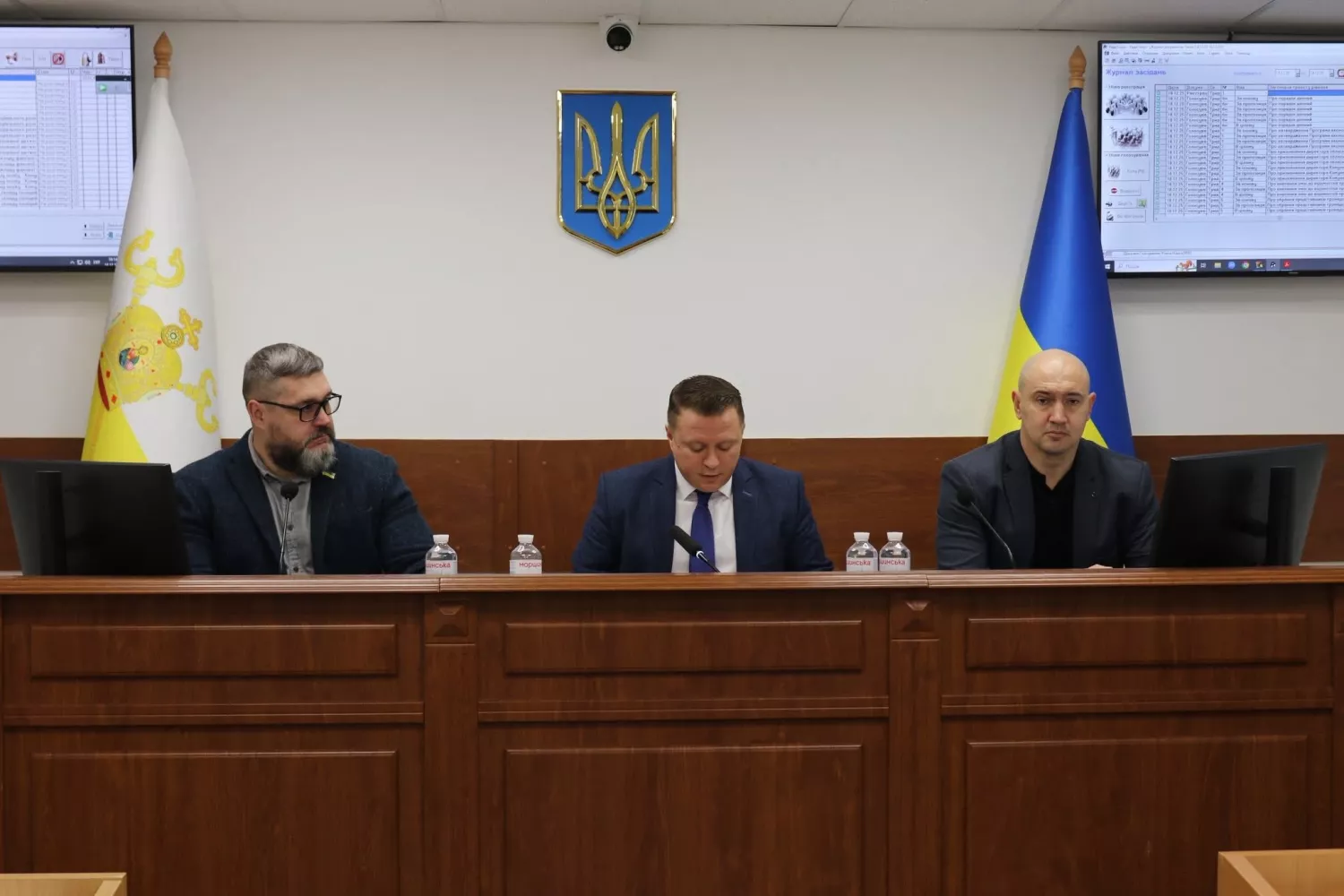 У Миколаївській обласній раді відбулося засідання 33-ї сесії. Фото: Миколаївська облрада