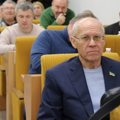 У Миколаївській обласній раді відбулося засідання 33-ї сесії. Фото: Миколаївська облрада