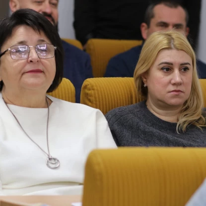 У Миколаївській обласній раді відбулося засідання 33-ї сесії. Фото: Миколаївська облрада