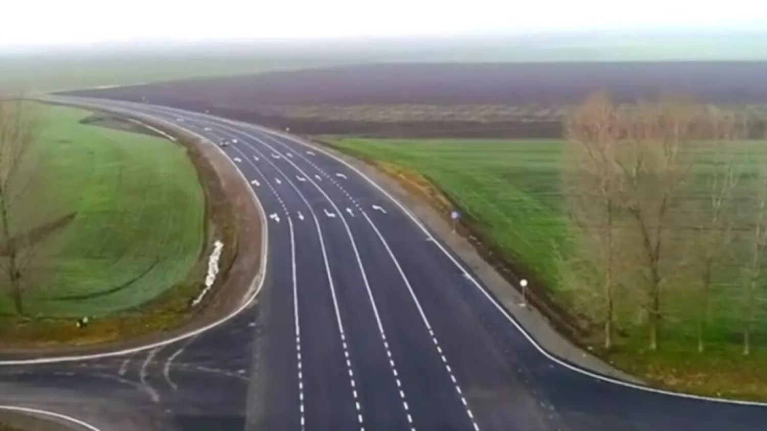 На трасі Одеса—Рені тимчасово зупинили рух транспорту. Ілюстративне фото: odessa-life.od.ua