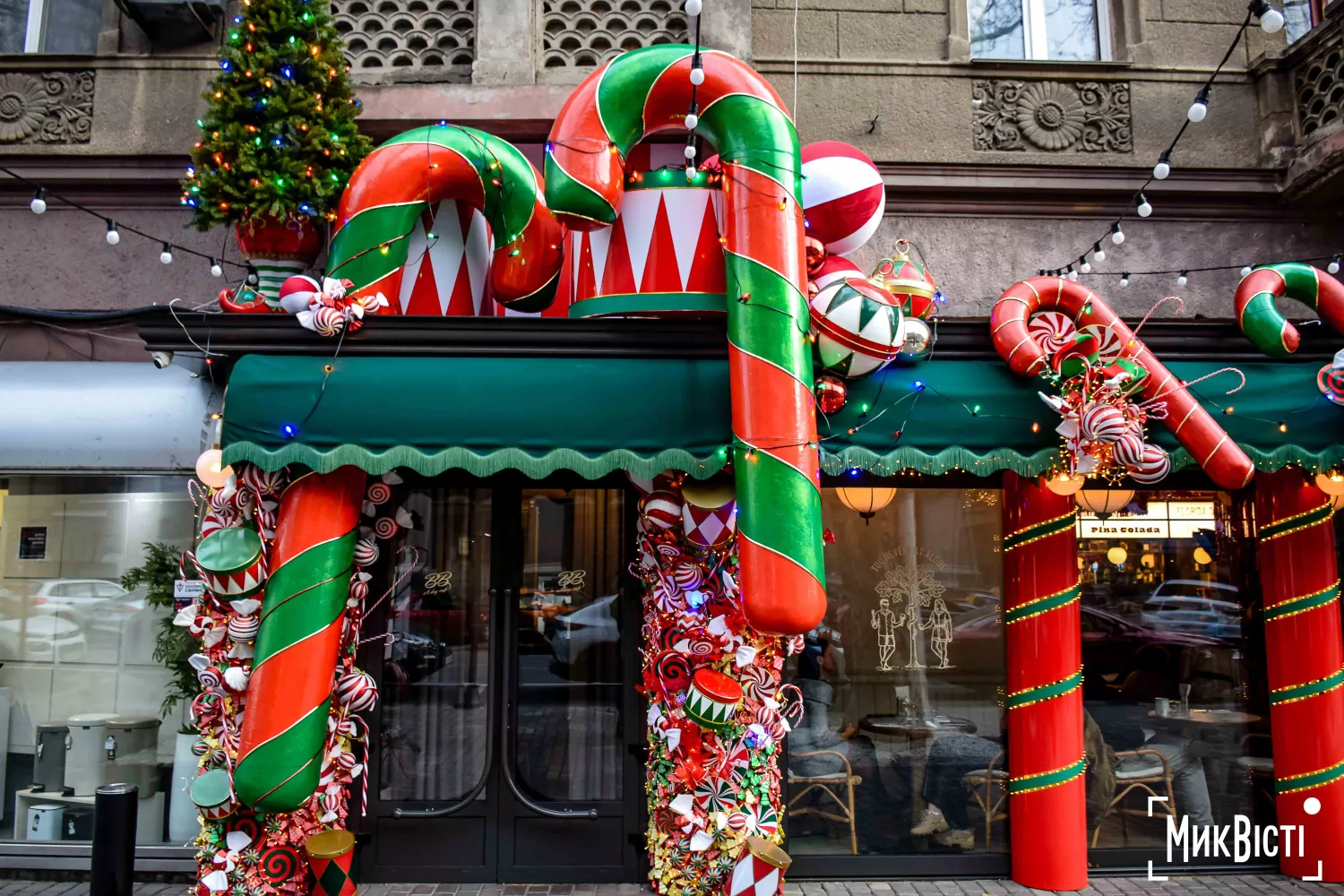 Одеса напередодні новорічних свят, грудень 2025 року, фото «НикВести»