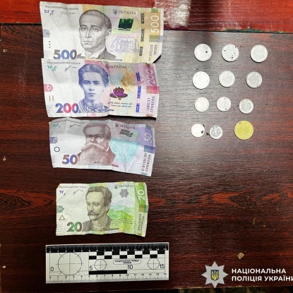 На Первомайщині поліція затримала підозрюваного у нападі на пенсіонерку. Фото: Первомайський райвідділ поліції