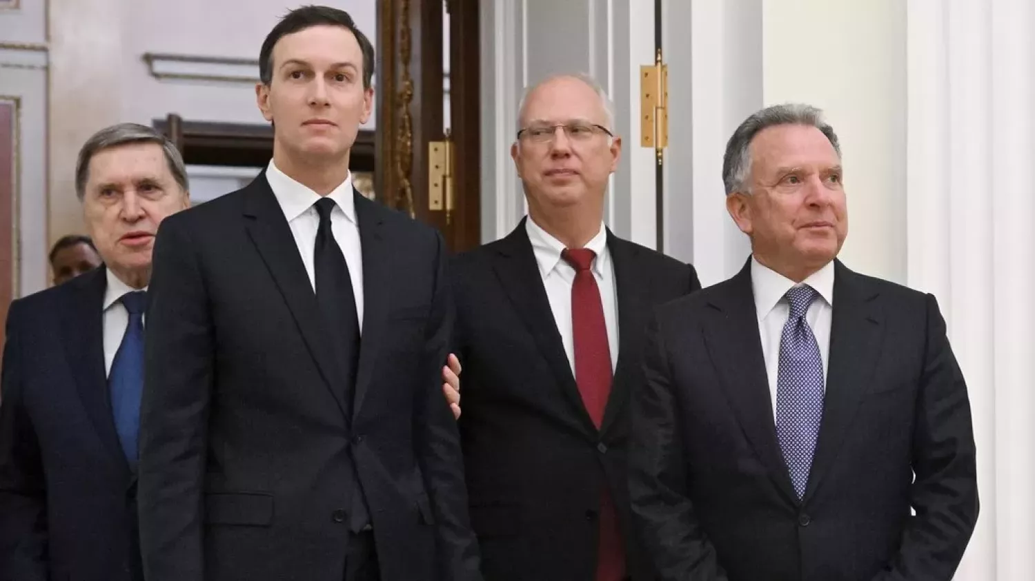 Спеціальний представник США Стів Віткофф і зять президента Дональда Трампа Джаред Кушнер у Москві / Фото: AP/Kristina Kormilitsyna
