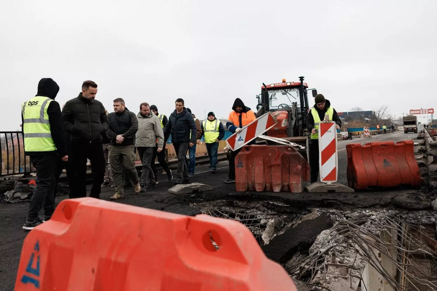 Фото мосту з  Telegram-каналу народного депутата Олексія Гончаренка