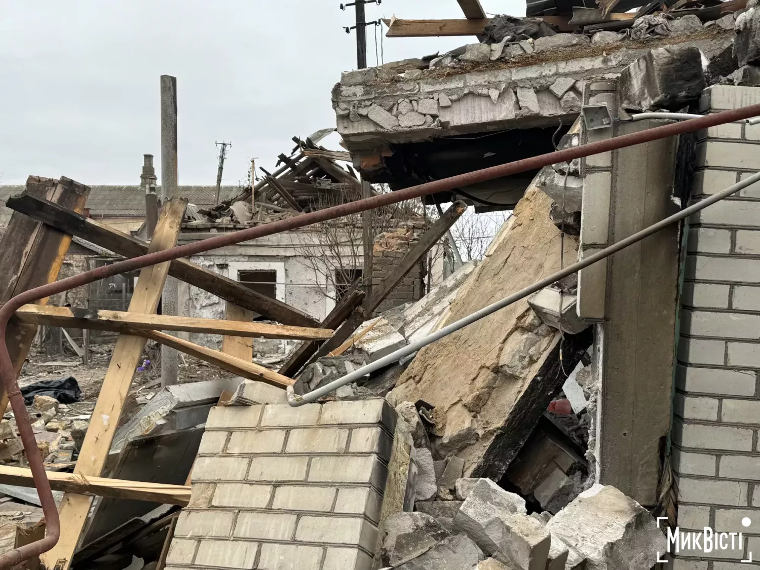 Наслідки обстрілу Миколаївщини. Архівне фото МикВісті