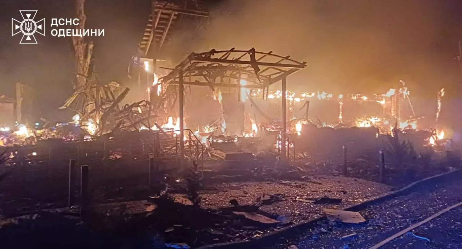 Наслідки обстрілу Одещини. Фото: ДСНС