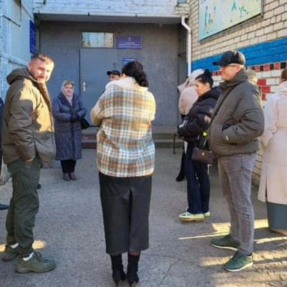 Депутати в очікуванні початку засідання сесії. Фото: Лариса Мініна, Южка.сіті