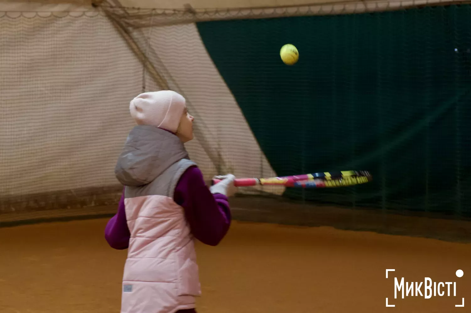 Тренування для миколаївських тенісистів з нагоди Нового року. Фото: МикВісті