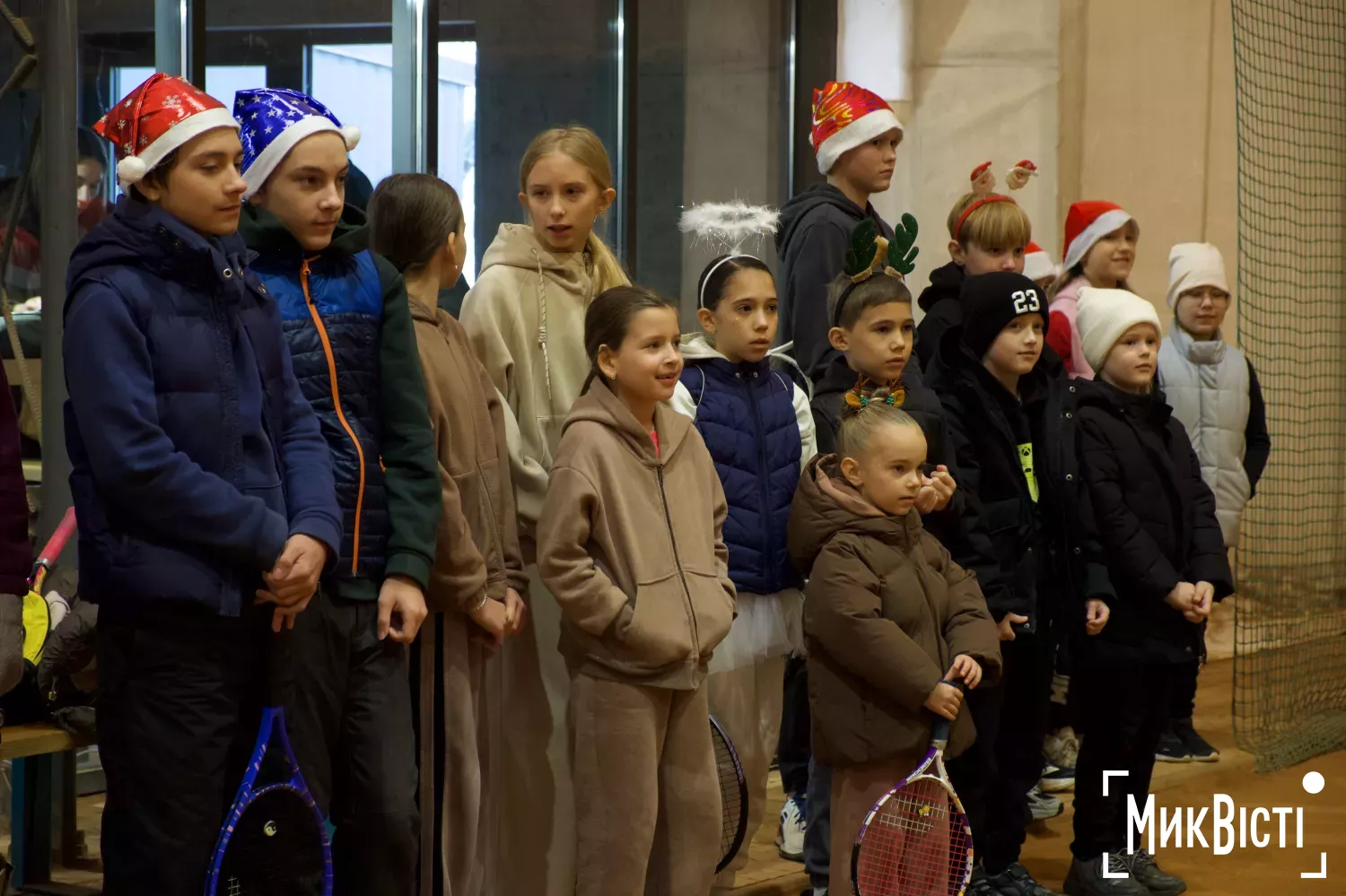 Тренування для миколаївських тенісистів з нагоди Нового року. Фото: МикВісті