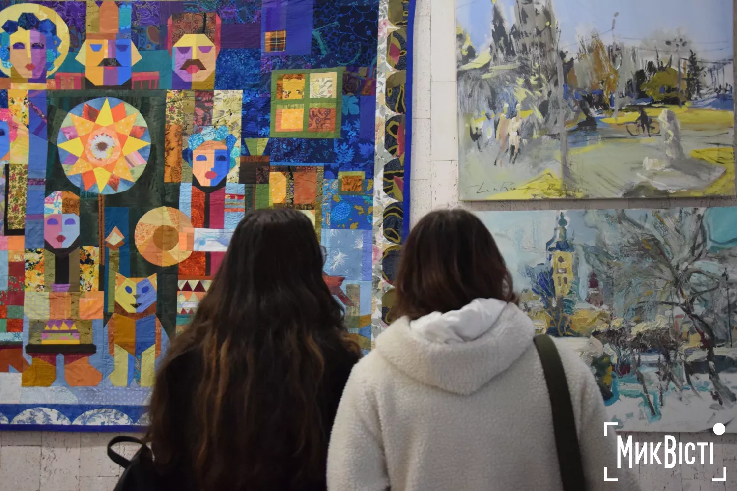 У Миколаєві відкрили виставку до 55-річчя обласної Спілки художників України. Фото: «НикВести»