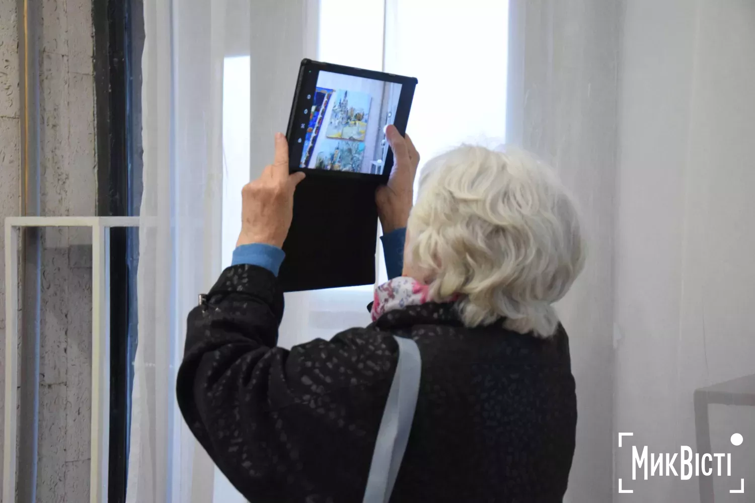 У Миколаєві відкрили виставку до 55-річчя обласної Спілки художників України. Фото: «НикВести»