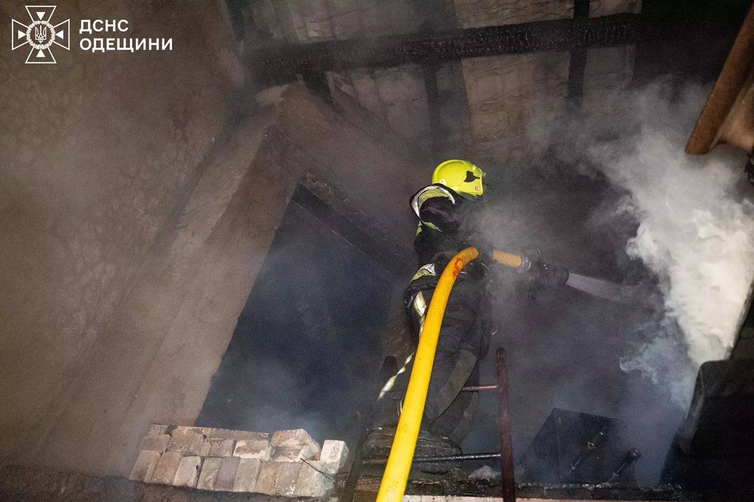 На Одещині знову обстріляли енергетичну інфраструктуру. Ілюстративне фото: ДСНС в Одеській області