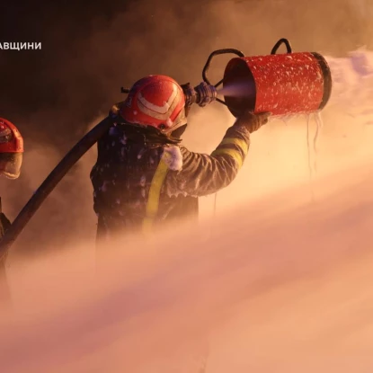 РФ масовано атакувала інфраструктуру Полтавщини. Фото: ДСНС