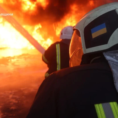 РФ масовано атакувала інфраструктуру Полтавщини. Фото: ДСНС