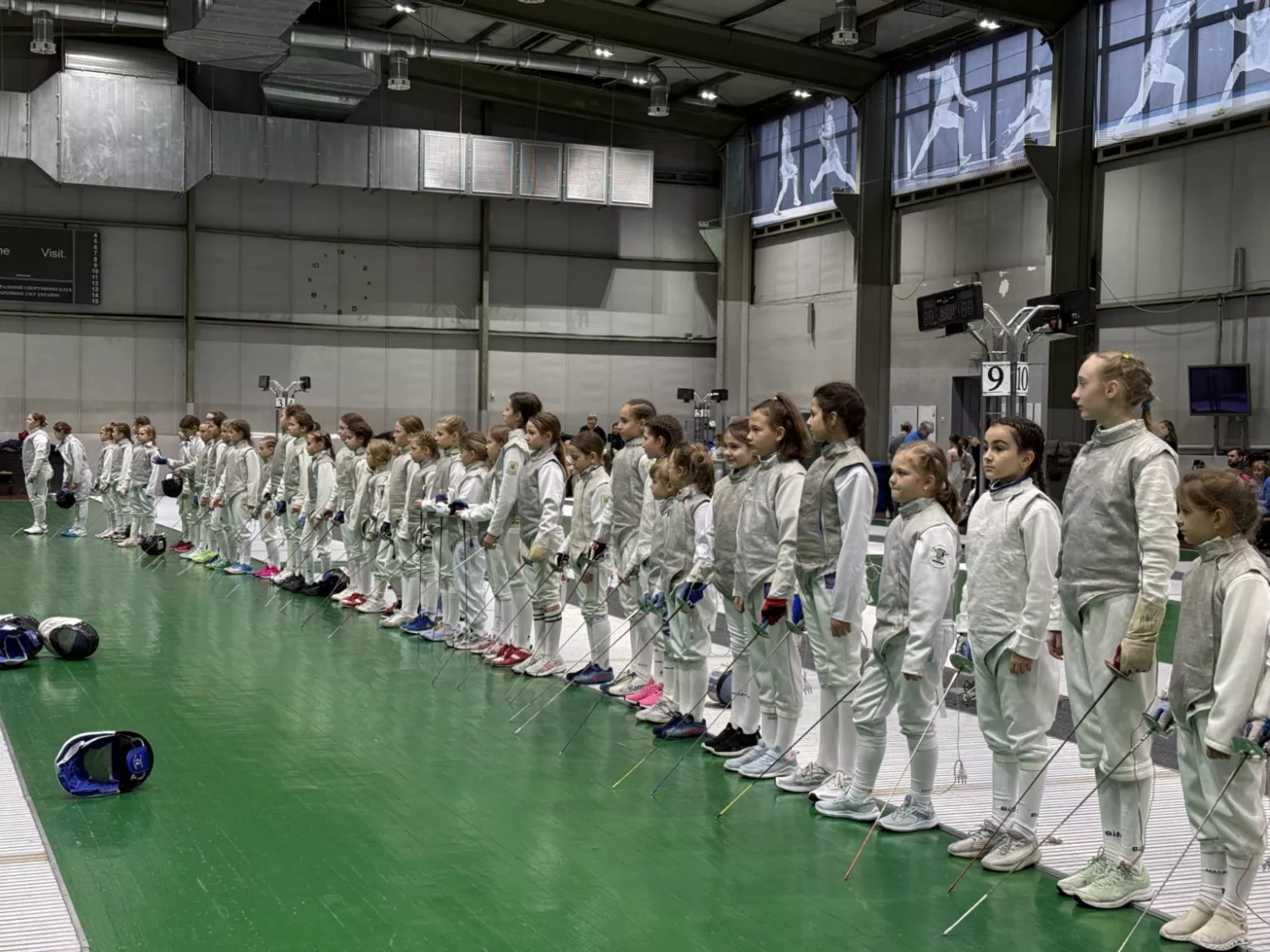 Миколаївські фехтувальники вибороли 4 медалі на «Різдвяному кубку» Всеукраїнської Дитячої ліги. Фото: Національна федерація фехтування України