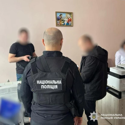 На Одещині групу осіб підозрюють у незаконному продажі дітей за кордон. Фото: Нацполіція
