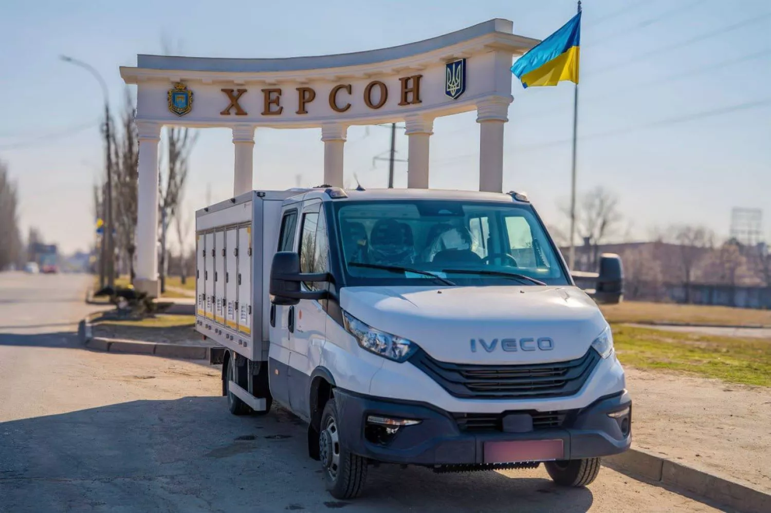 Спецавто, яке отримав Херсон від японських партнерів. Фото: Херсонська МВА