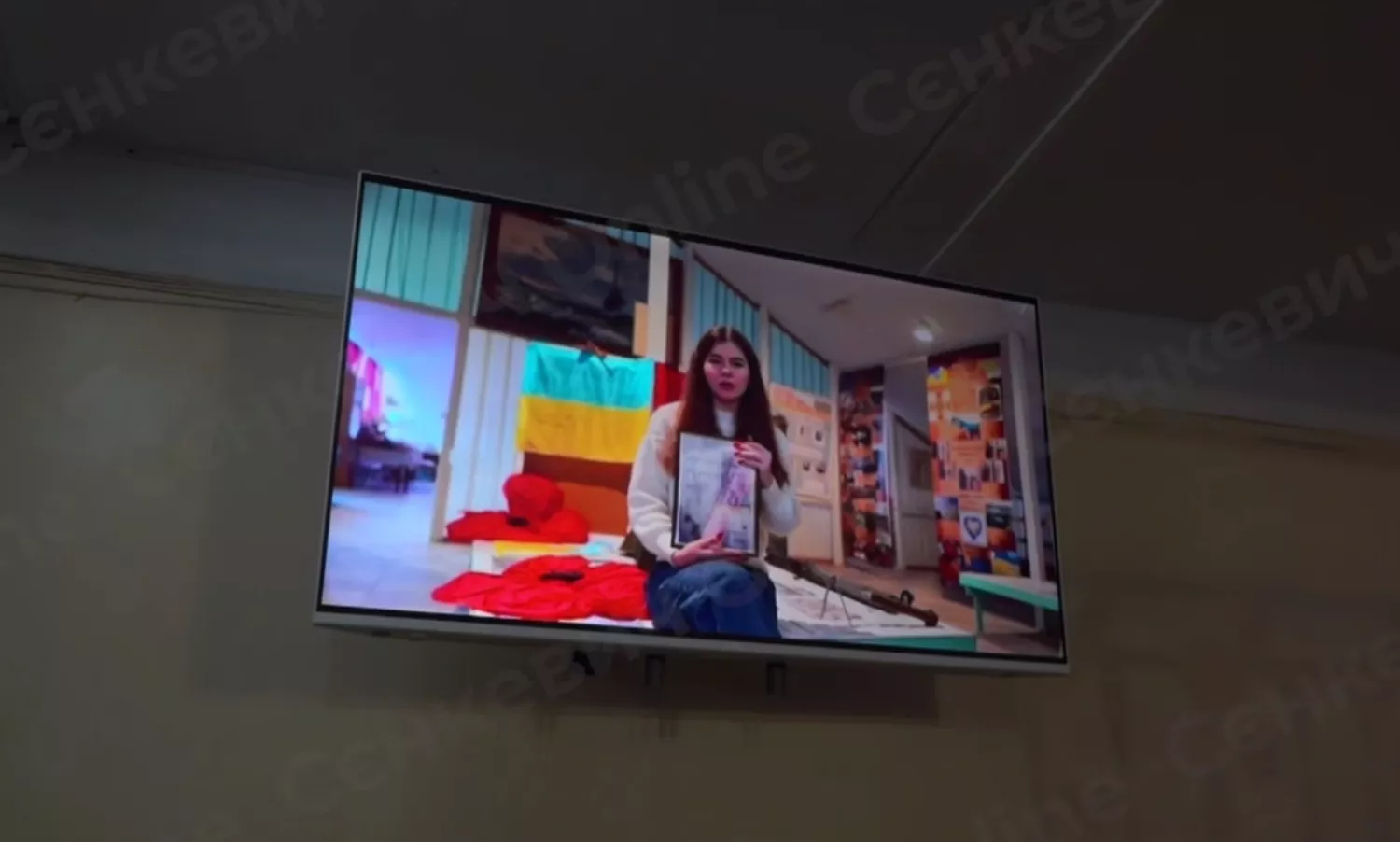 У миколаївських школах встановлюють інтерактивні дошки. Скриншот з відео.