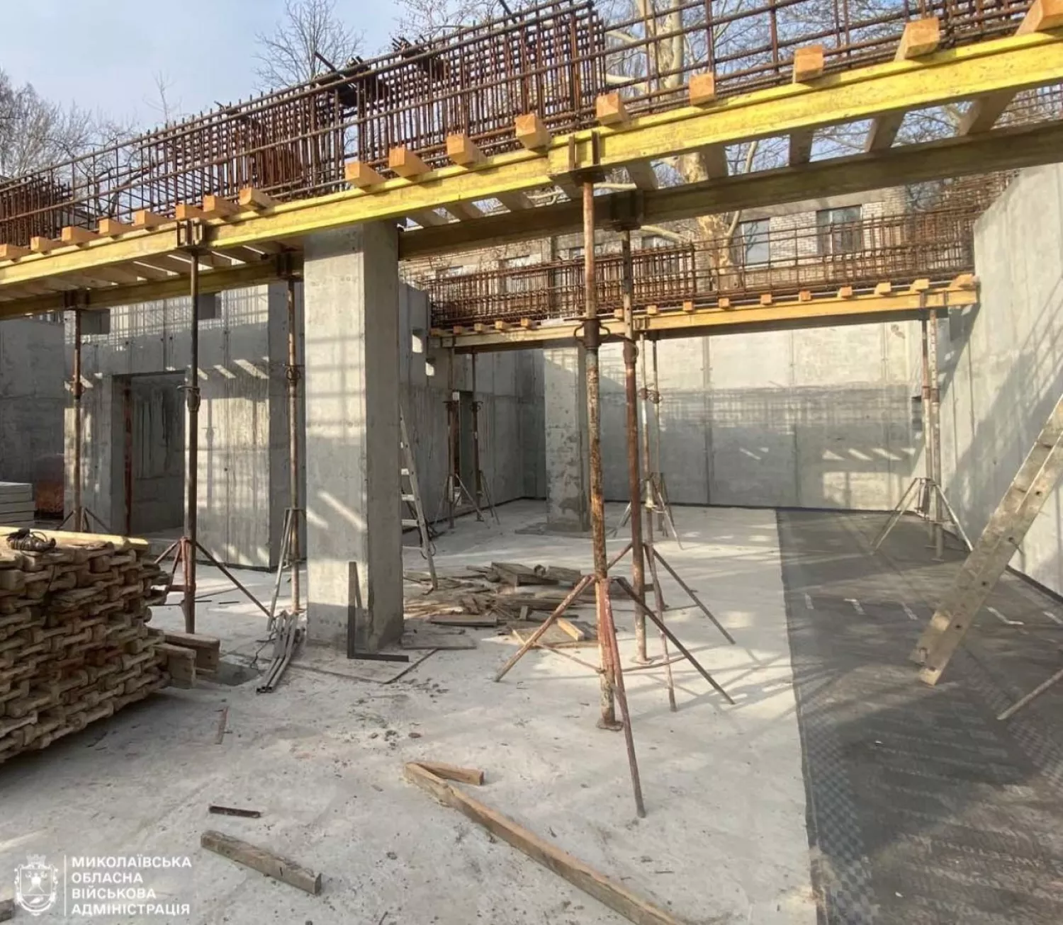 У Миколаєві будують укриття у двох лікрнях. Фото: Миколаївська ОВА