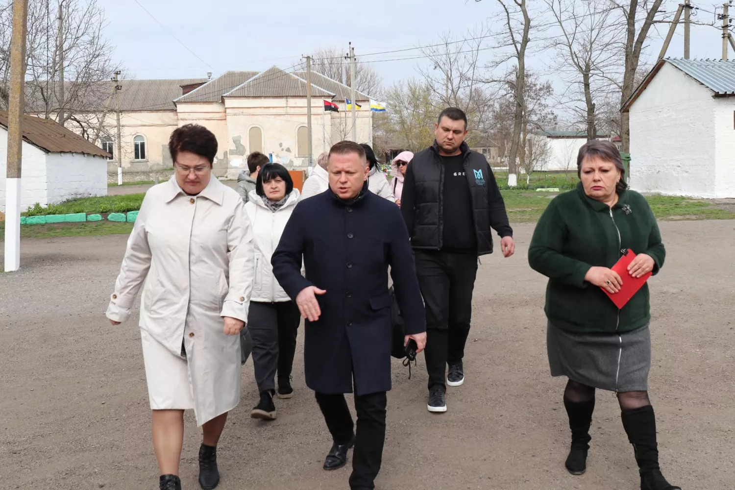 Антон Табунщик відвідав соціальні заклади Єланецької громади. Фото: Миколаївська обласна рада