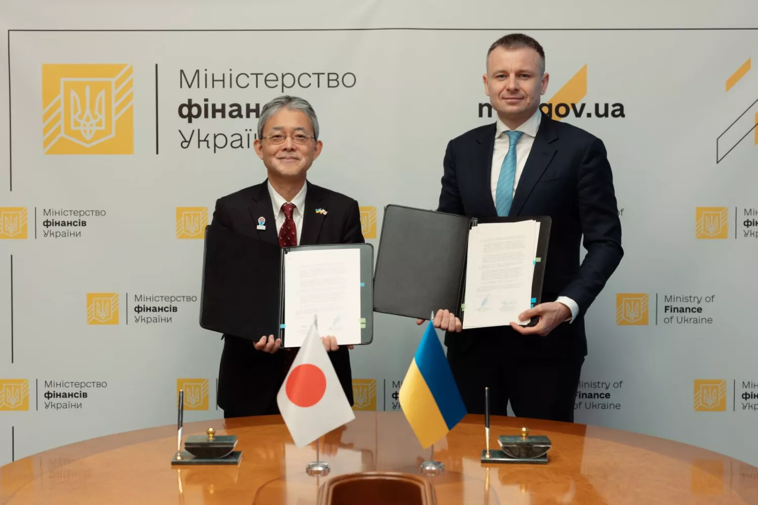 Україна отримає від Японії 3 мільярди доларів кредитних коштів. Фото: Мінфін