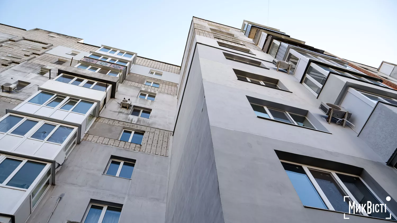 Відновлення житлових будинків у Корабельному районі, квітень 2025 року, фото: «МикВісті»