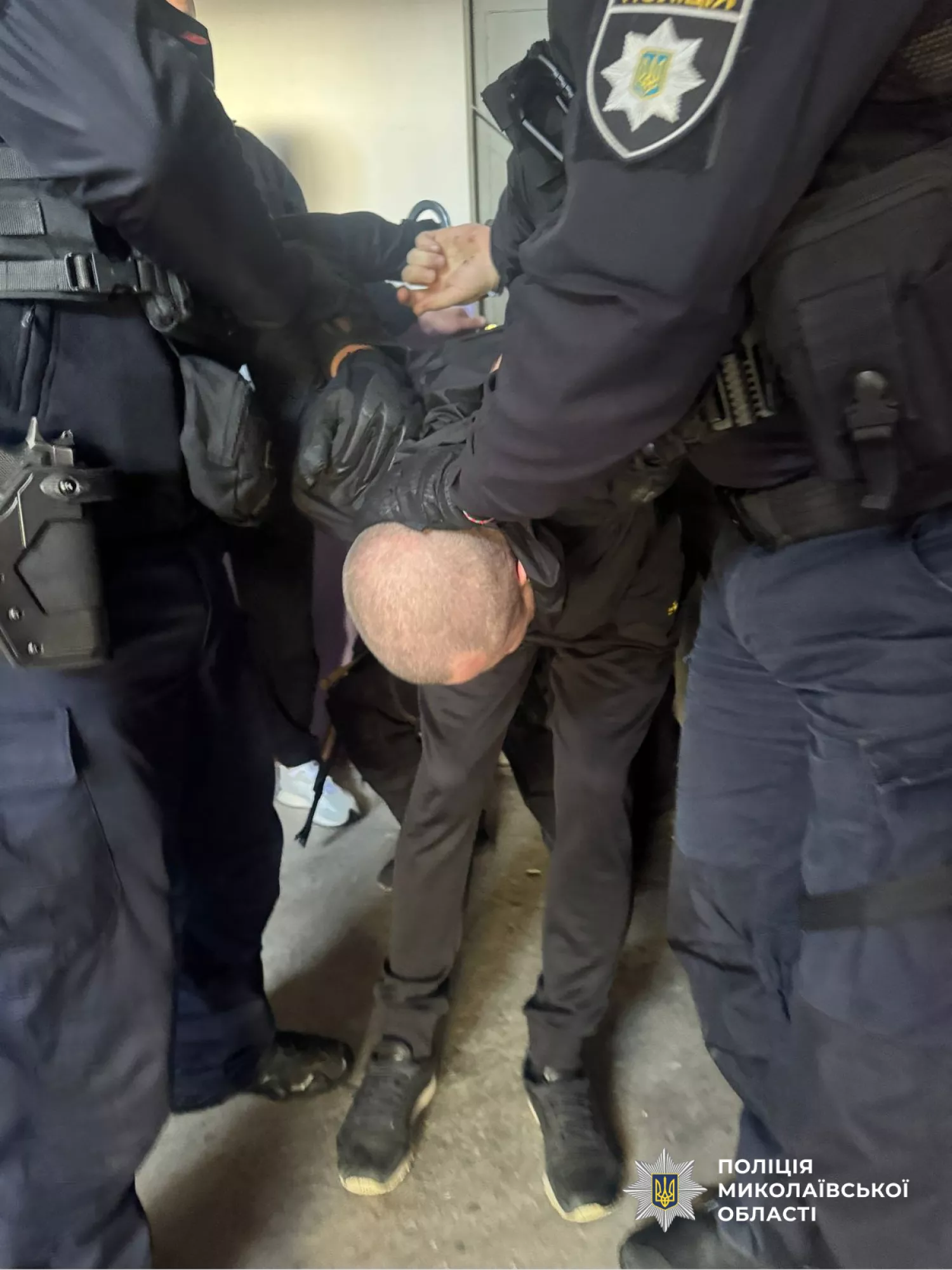 Стрілянина біля магазину у Миколаєві. Фото: поліція Миколаївщини