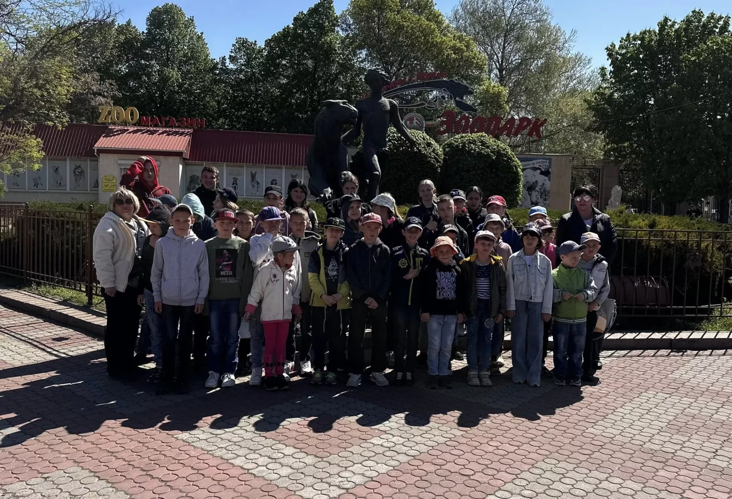 Екскурсія для дітей-сиріт Вознесенської спеціалізованої школи. Фото: КП «Миколаївпастранс»